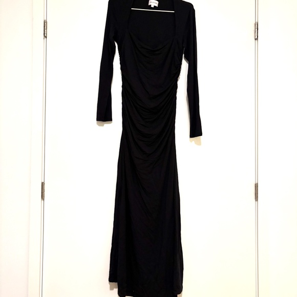 Park & Fifth Aberdeen Dress in Black - Picture 5 of 7